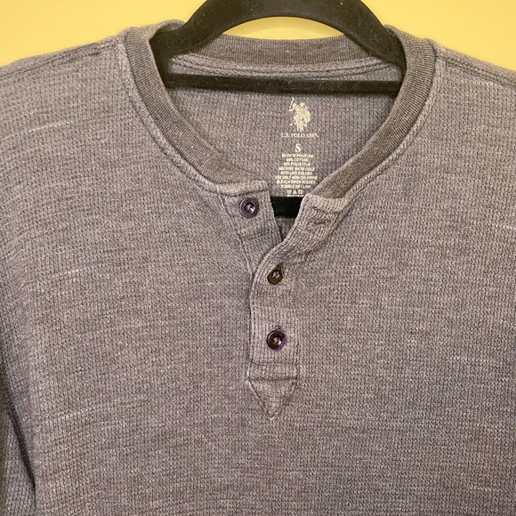 U.S. Polo Men’s Long Sleeve Grey Thermal Simple Casual Neutral Top - Picture 2 of 8